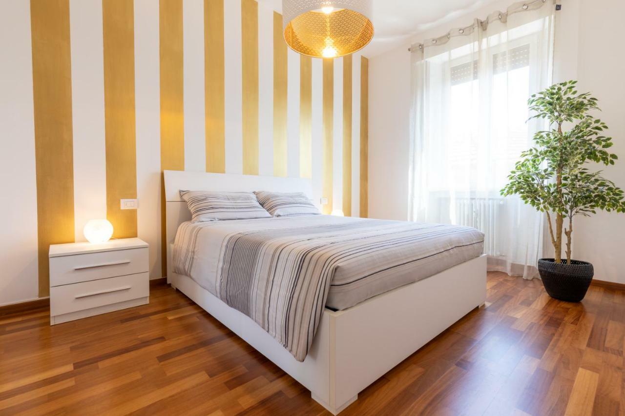 Golden House Milano Apartment Luaran gambar